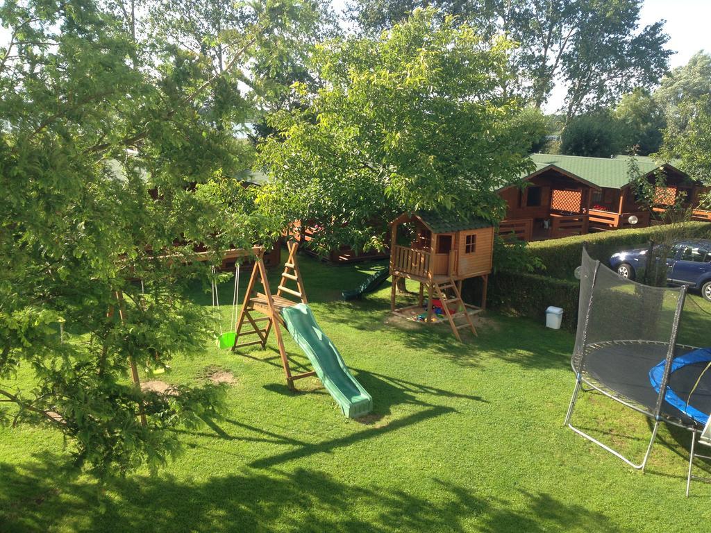 Pokoje Goscinne Jaskolcze Gniazdo Dziwnówek Exteriér fotografie